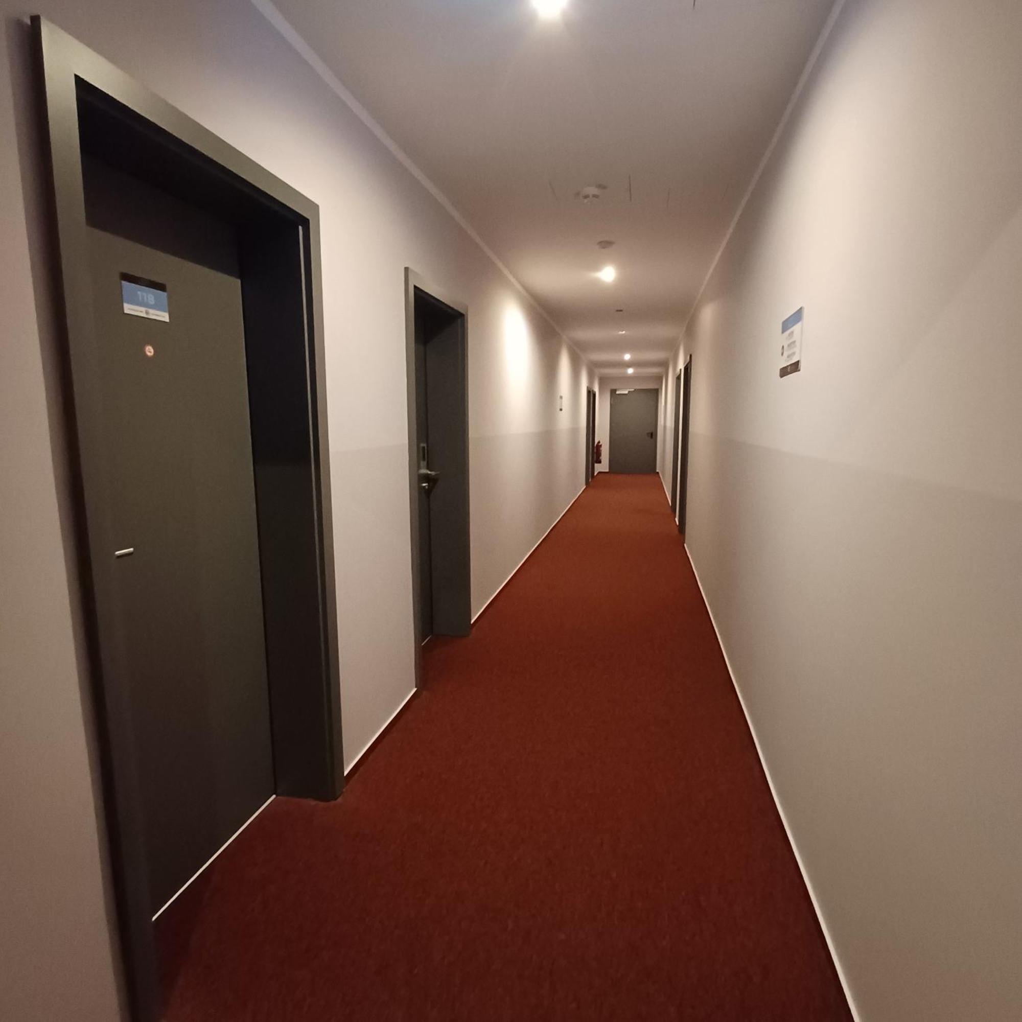 Trip Inn Hotel Duesseldorf Neuss Exterior foto